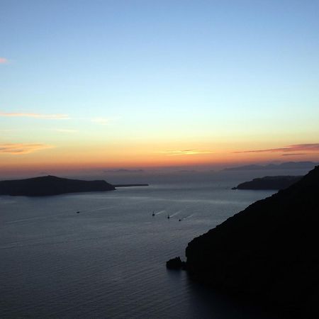 Yposkafo Suites - Villa - Santorini Firá Buitenkant foto